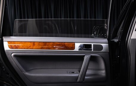 Volkswagen Touareg III, 2010 год, 1 600 000 рублей, 22 фотография