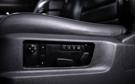 Volkswagen Touareg III, 2010 год, 1 600 000 рублей, 24 фотография