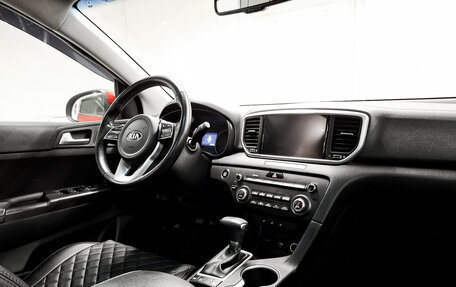 KIA Sportage IV рестайлинг, 2021 год, 2 192 000 рублей, 11 фотография