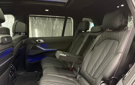 BMW X7, 2024 год, 17 000 000 рублей, 30 фотография