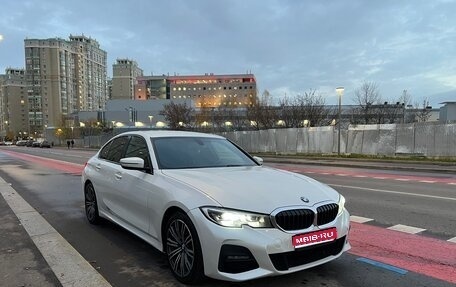 BMW 3 серия, 2019 год, 2 350 000 рублей, 1 фотография