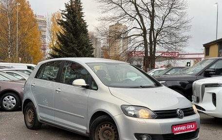 Volkswagen Golf Plus II, 2012 год, 849 000 рублей, 1 фотография