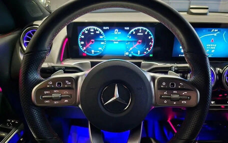 Mercedes-Benz GLB, 2021 год, 2 759 027 рублей, 10 фотография