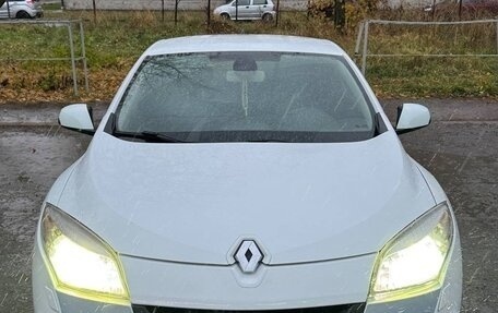 Renault Megane III, 2011 год, 700 000 рублей, 5 фотография