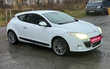 Renault Megane III, 2011 год, 700 000 рублей, 6 фотография
