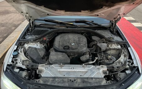 BMW 3 серия, 2019 год, 2 350 000 рублей, 19 фотография