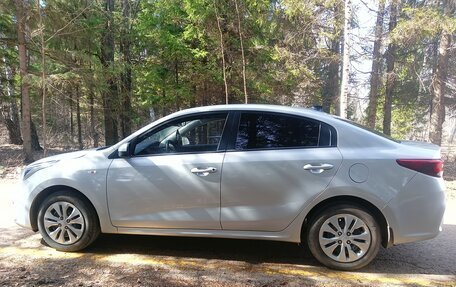 KIA Rio IV, 2017 год, 1 130 000 рублей, 2 фотография