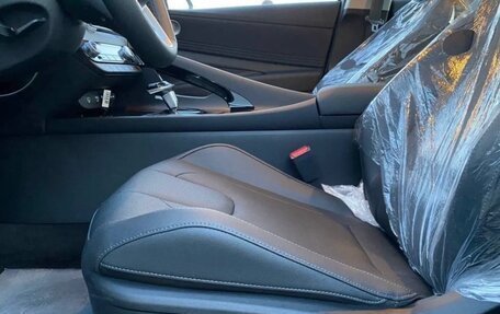 Hyundai Elantra, 2024 год, 2 300 000 рублей, 9 фотография