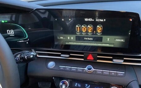 Hyundai Elantra, 2024 год, 2 300 000 рублей, 11 фотография