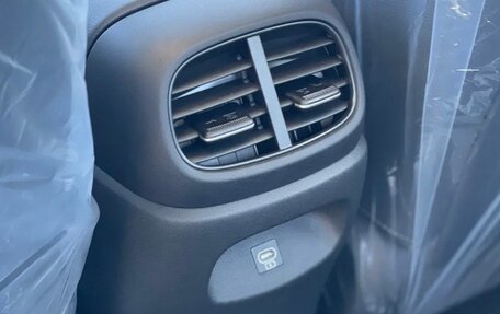 Hyundai Elantra, 2024 год, 2 300 000 рублей, 17 фотография