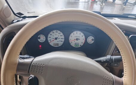 Nissan Pathfinder, 2000 год, 550 000 рублей, 9 фотография