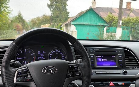 Hyundai Avante, 2016 год, 1 300 000 рублей, 7 фотография