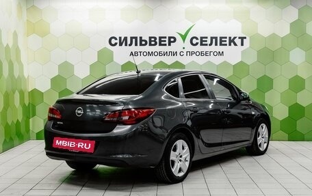 Opel Astra J, 2012 год, 749 000 рублей, 2 фотография