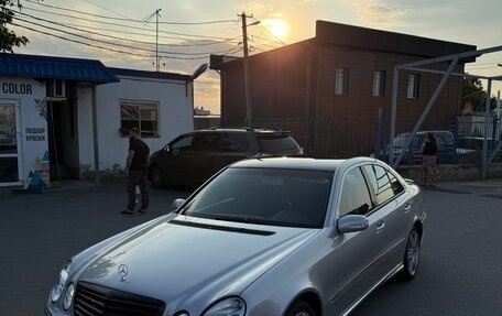 Mercedes-Benz E-Класс, 2003 год, 1 050 000 рублей, 4 фотография