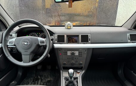 Opel Vectra C рестайлинг, 2005 год, 2 000 000 рублей, 6 фотография
