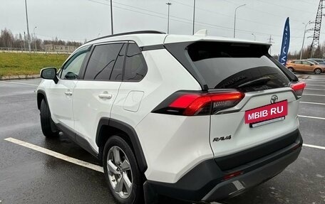Toyota RAV4, 2020 год, 4 599 000 рублей, 4 фотография