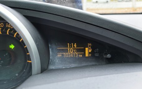 Toyota Verso I, 2012 год, 1 250 000 рублей, 13 фотография