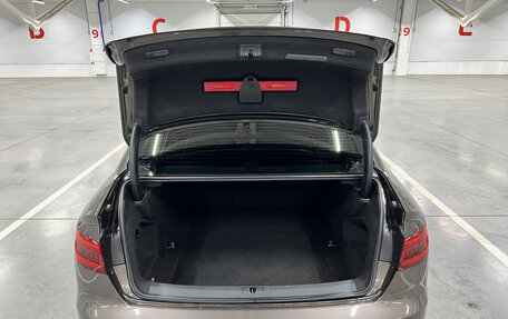 Audi A4, 2017 год, 1 999 000 рублей, 12 фотография