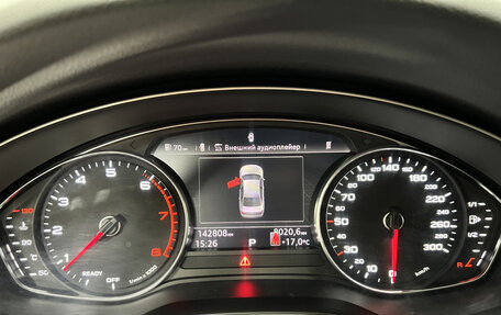 Audi A4, 2017 год, 1 999 000 рублей, 16 фотография