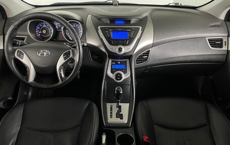 Hyundai Avante, 2011 год, 990 000 рублей, 11 фотография