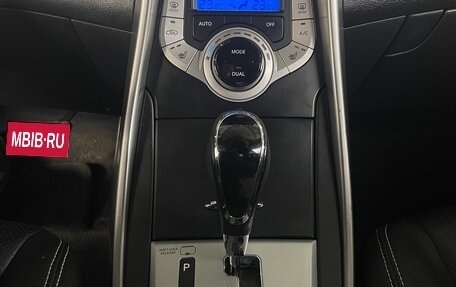 Hyundai Avante, 2011 год, 990 000 рублей, 14 фотография