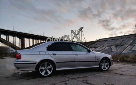 BMW 5 серия, 1998 год, 700 000 рублей, 3 фотография