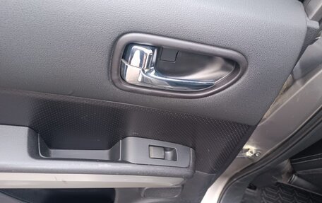 Nissan X-Trail, 2010 год, 980 000 рублей, 17 фотография