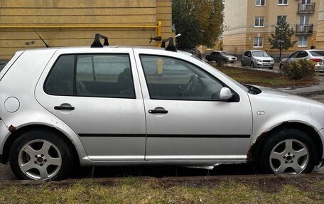 Volkswagen Golf IV, 2000 год, 215 000 рублей, 3 фотография