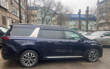 KIA Carnival, 2023 год, 4 200 000 рублей, 2 фотография