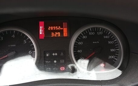 Renault Duster I рестайлинг, 2014 год, 950 000 рублей, 2 фотография