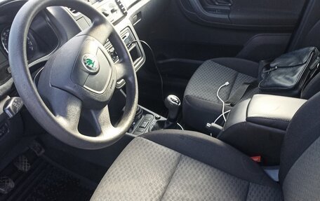 Skoda Fabia II, 2011 год, 15 фотография