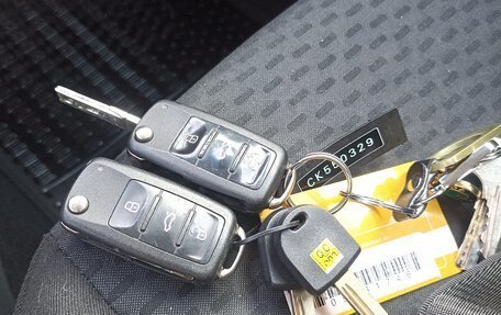 Skoda Fabia II, 2011 год, 18 фотография