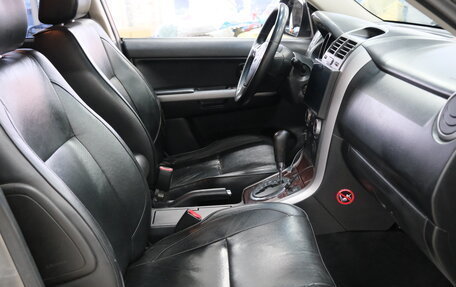 Suzuki Grand Vitara, 2005 год, 829 000 рублей, 21 фотография