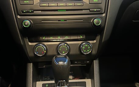 Skoda Octavia, 2013 год, 1 350 000 рублей, 10 фотография