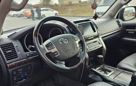 Toyota Land Cruiser 200, 2008 год, 2 690 000 рублей, 2 фотография