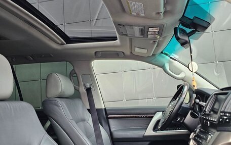 Toyota Land Cruiser 200, 2008 год, 2 690 000 рублей, 8 фотография