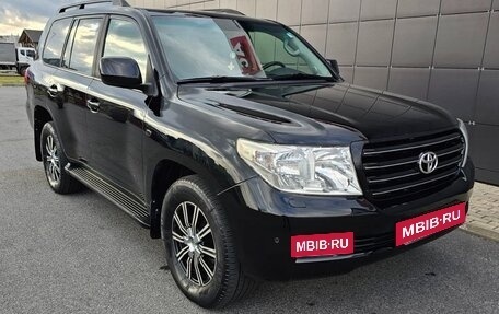 Toyota Land Cruiser 200, 2008 год, 2 690 000 рублей, 11 фотография