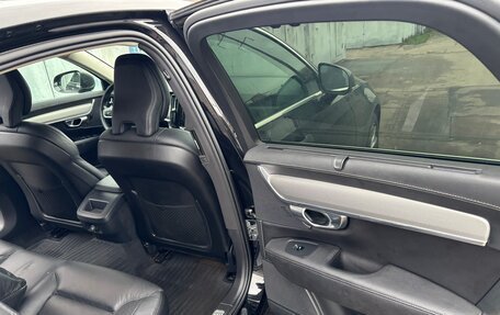 Volvo S90 II рестайлинг, 2019 год, 3 500 000 рублей, 4 фотография
