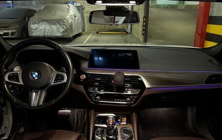 BMW 5 серия, 2019 год, 4 800 000 рублей, 8 фотография