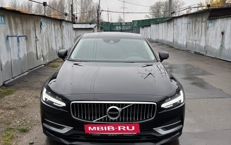 Volvo S90 II рестайлинг, 2019 год, 3 500 000 рублей, 15 фотография