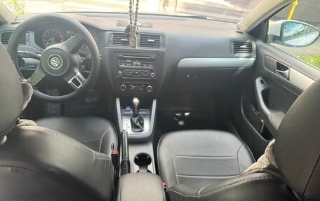 Volkswagen Jetta VI, 2012 год, 1 100 000 рублей, 5 фотография