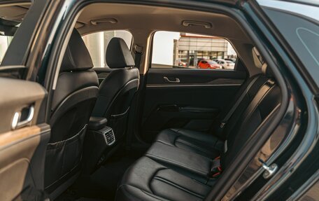 KIA K5, 2022 год, 2 155 000 рублей, 23 фотография