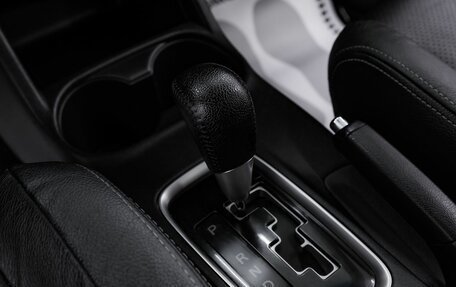 Mitsubishi Outlander III рестайлинг 3, 2018 год, 1 695 000 рублей, 14 фотография