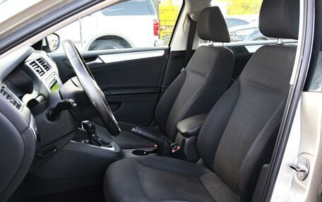 Volkswagen Jetta VI, 2012 год, 990 000 рублей, 10 фотография