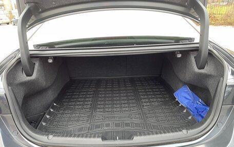 Mazda 6, 2017 год, 2 300 000 рублей, 18 фотография