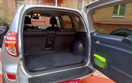 Toyota RAV4, 2010 год, 1 300 000 рублей, 10 фотография