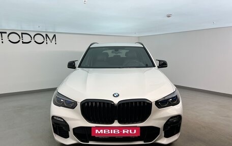 BMW X5, 2019 год, 6 200 000 рублей, 3 фотография