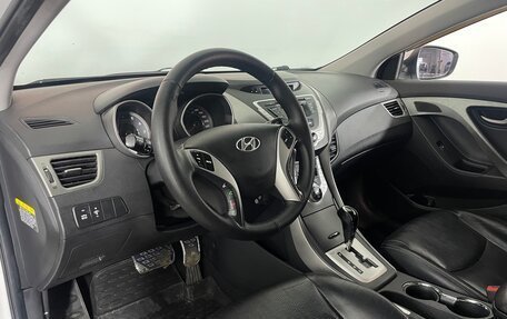 Hyundai Avante, 2011 год, 880 000 рублей, 11 фотография