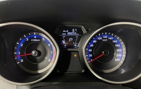 Hyundai Avante, 2011 год, 880 000 рублей, 17 фотография