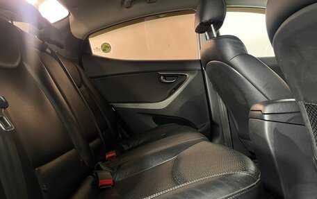 Hyundai Avante, 2011 год, 880 000 рублей, 24 фотография